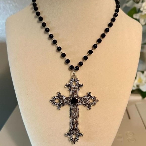 Statement Cross Necklace Floral Design Cross Goth Large Black Crystal Unisex New - Picture 3 of 11